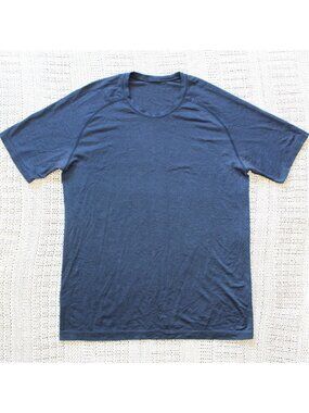 Lululemon Metal Vent Tech Short-Sleeve Men's Shirt Size L Blue Gym Running Tee